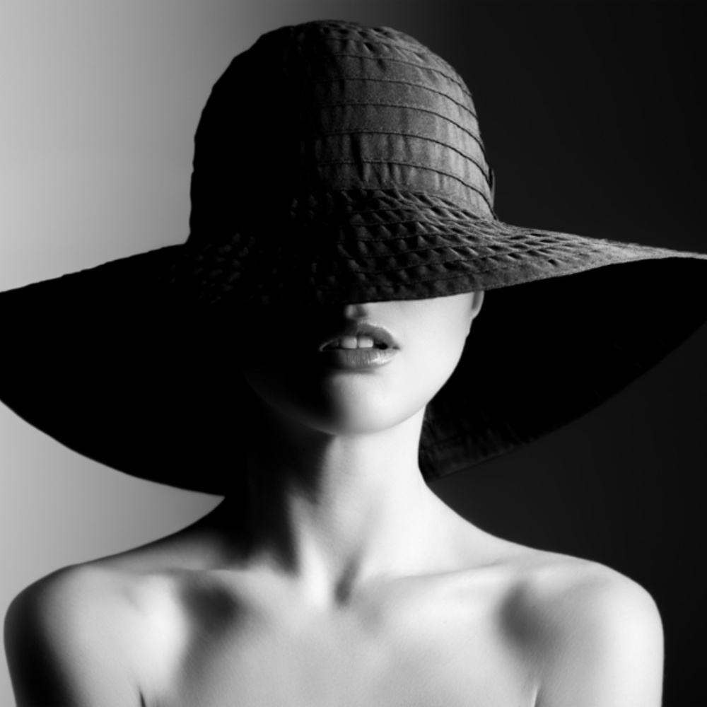 Meet your Posher, Stella